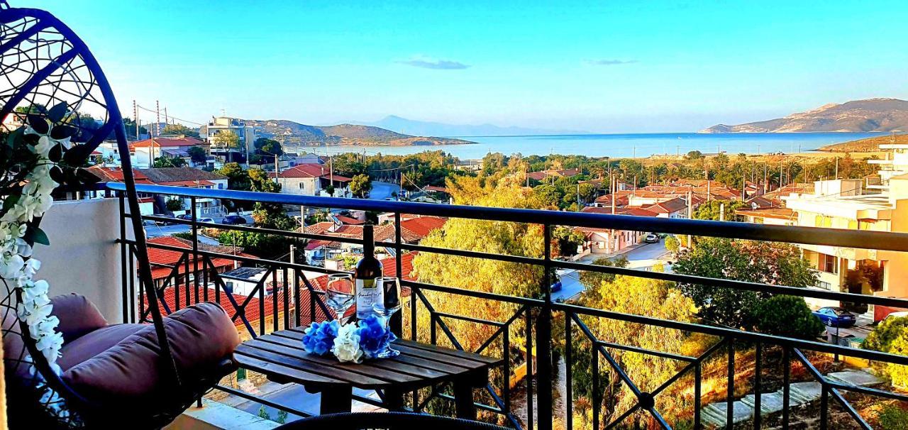 Sea & Mountain Apartment Close To Port And City Lavrion Ngoại thất bức ảnh